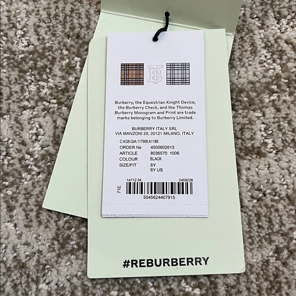 Burberry Girls’ Gia Cocoon Black TB Monogram Quilted Coat/Check Interior—6Y - Picture 16 of 16